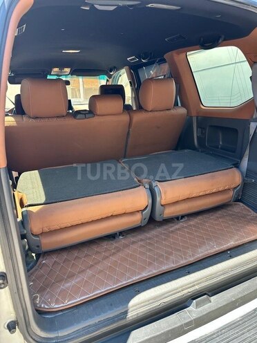 Toyota Land Cruiser Prado-2