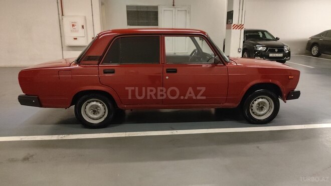 LADA (VAZ) 2107-4