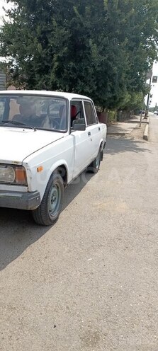 LADA (VAZ) 2107-11