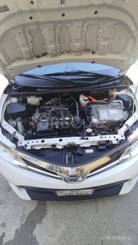 Toyota Corolla Fielder-11