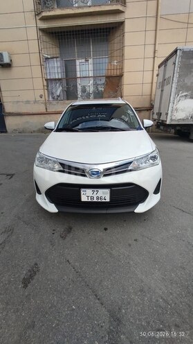 Toyota Corolla Fielder-1