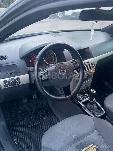 Opel Astra-13