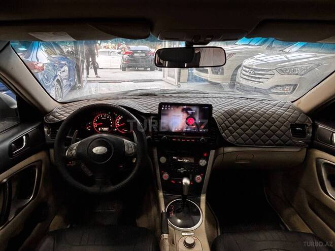 Subaru Legacy-9