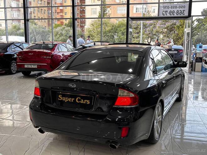 Subaru Legacy-4