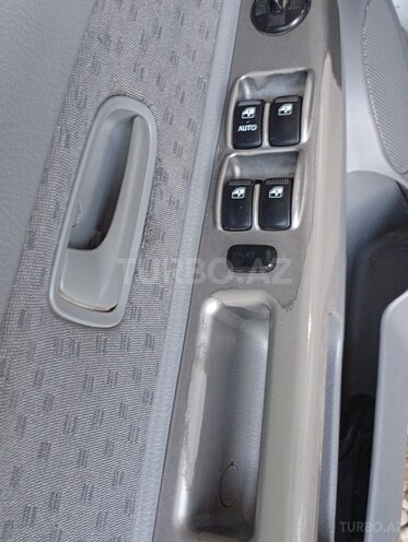 Kia Rio-11