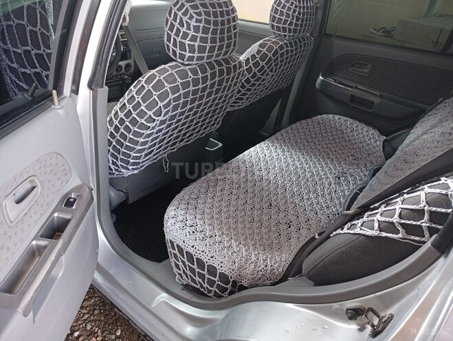 Kia Rio-21