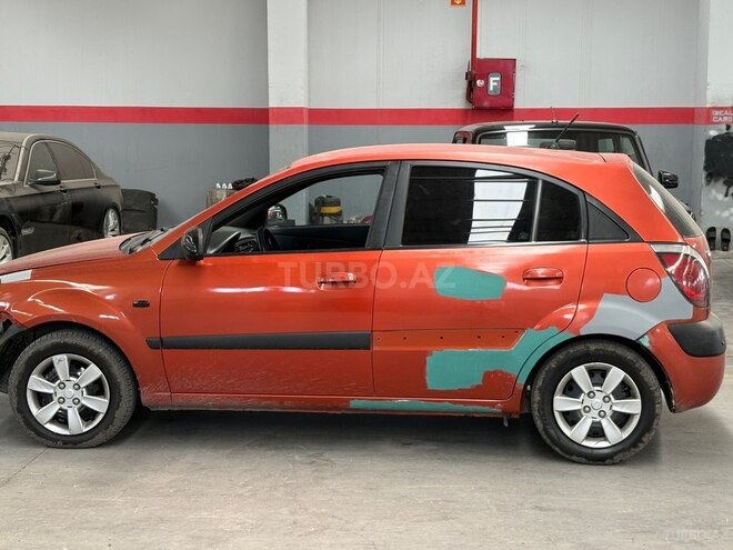 Kia Rio-4