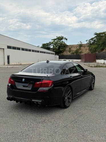 BMW 528-8