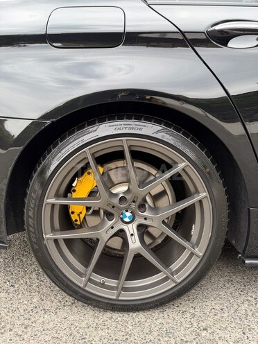 BMW 528-10