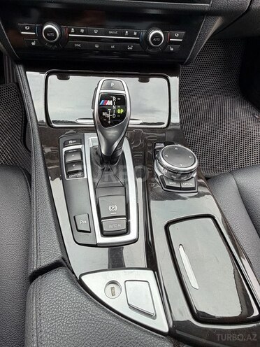 BMW 528-15