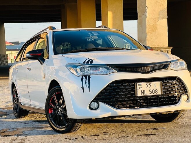 Toyota Corolla Fielder-7