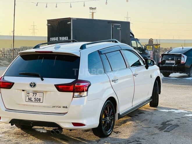 Toyota Corolla Fielder-8