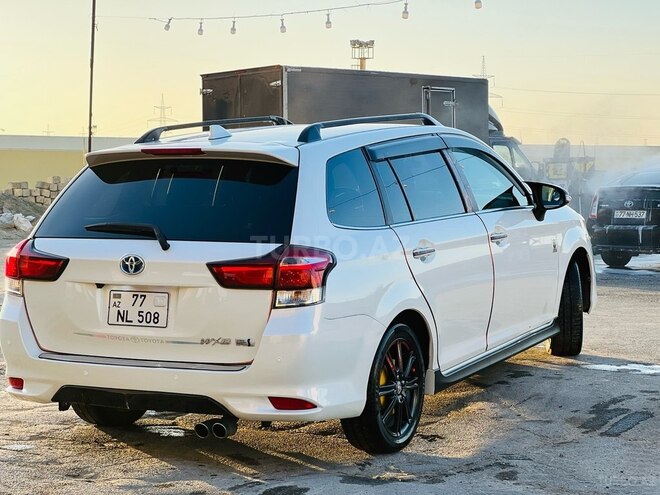 Toyota Corolla Fielder-10