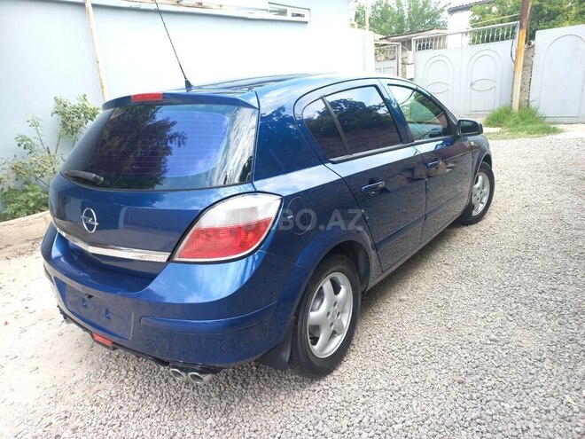 Opel Astra-12