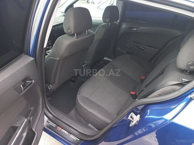 Opel Astra-19
