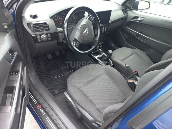 Opel Astra-21