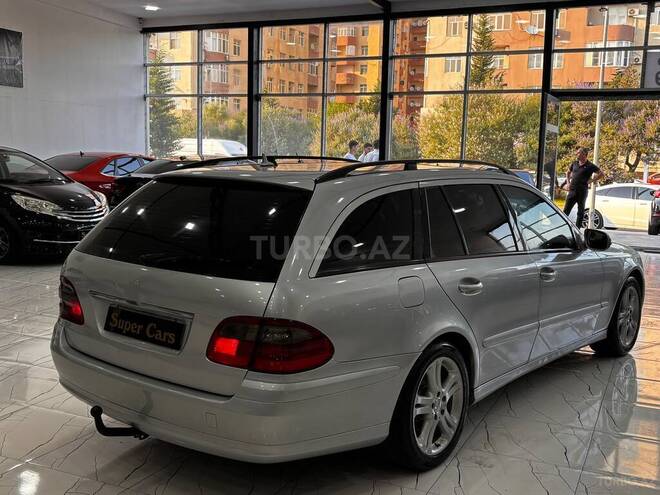 Mercedes E 220-5