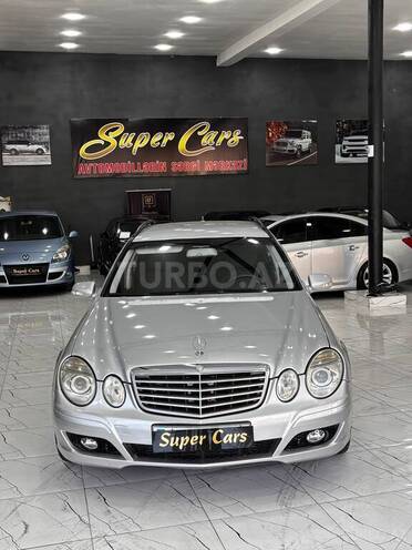 Mercedes E 220-3