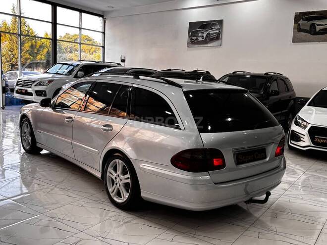 Mercedes E 220-4