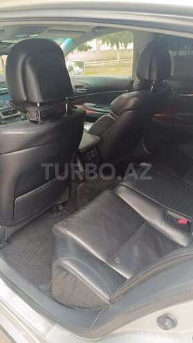 Lexus GS 300-15