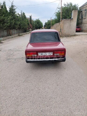 LADA (VAZ) 2107-2