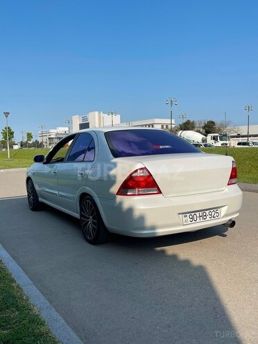Nissan Sunny-8
