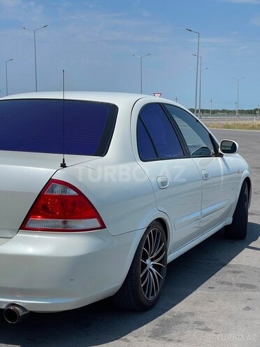 Nissan Sunny-7