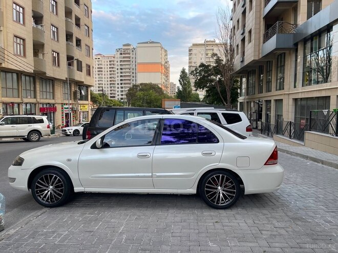Nissan Sunny-6