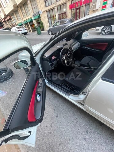 Nissan Sunny-10
