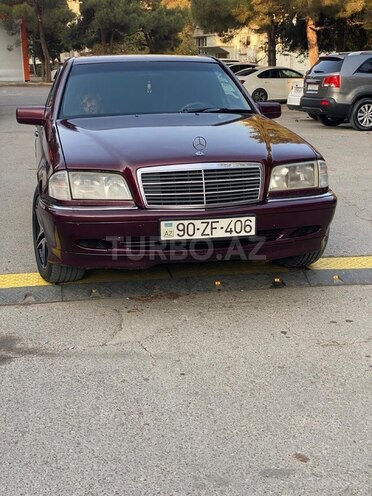 Mercedes C 200-11