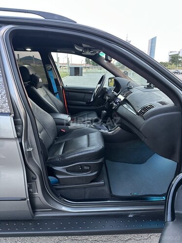 BMW X5-7