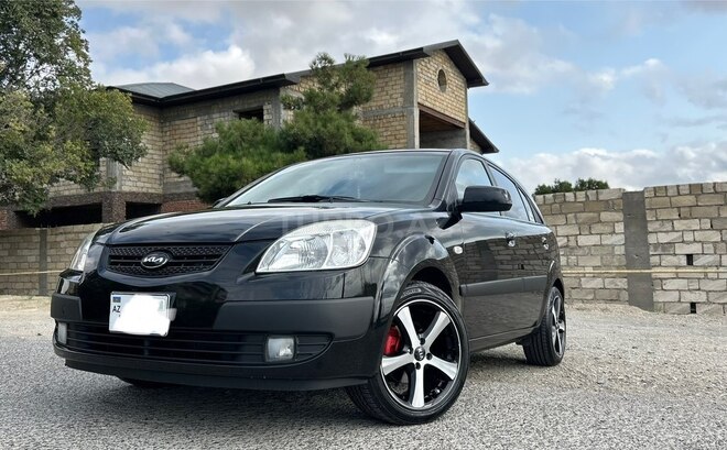 Kia Rio-1