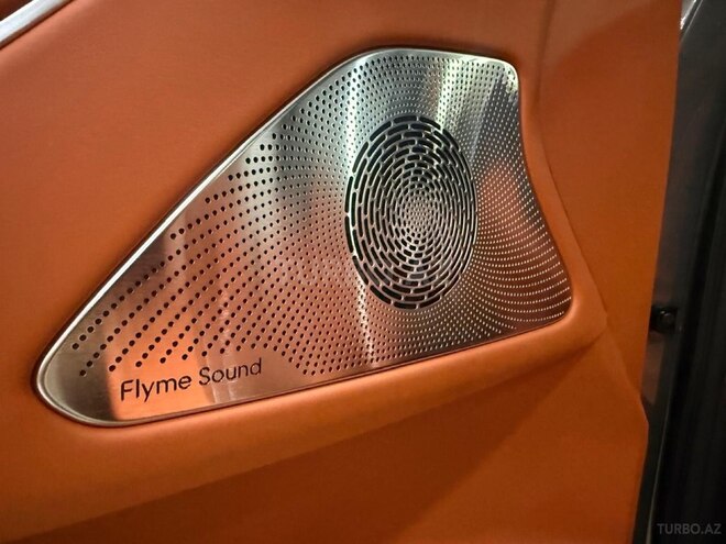 Geely Galaxy M9-11