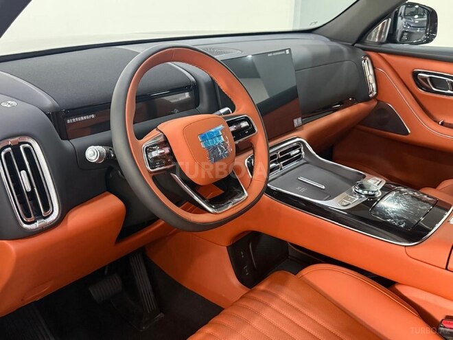 Geely Galaxy M9-8