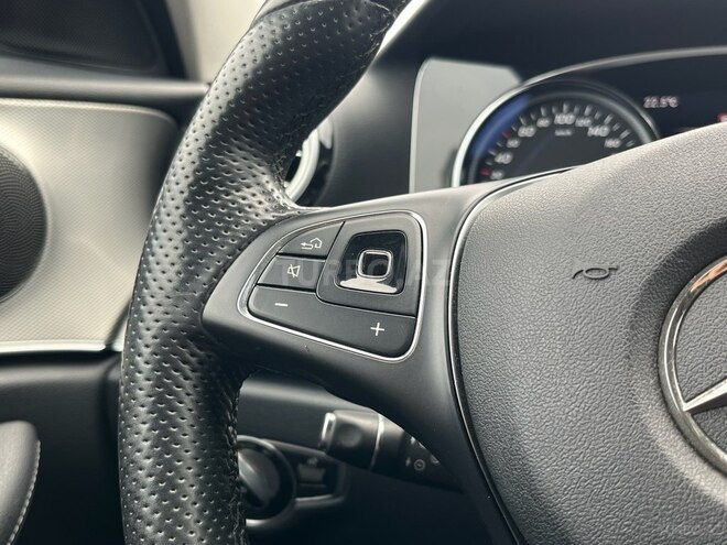 Mercedes E 200-7