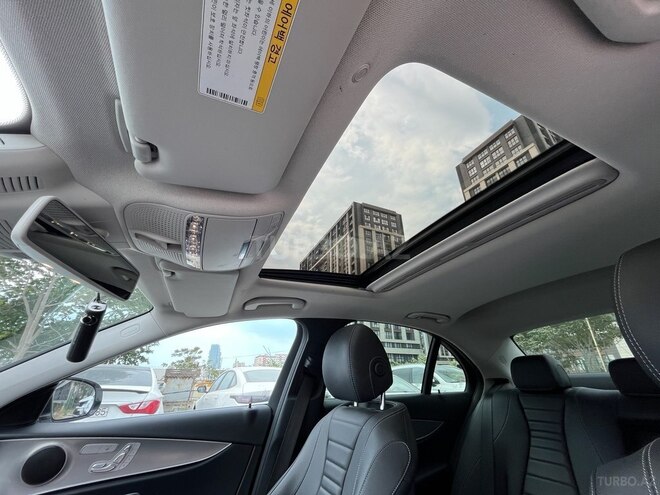 Mercedes E 200-20