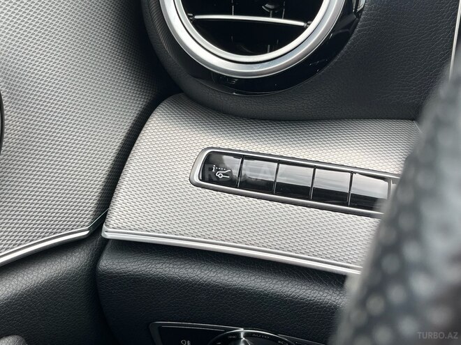 Mercedes E 200-16
