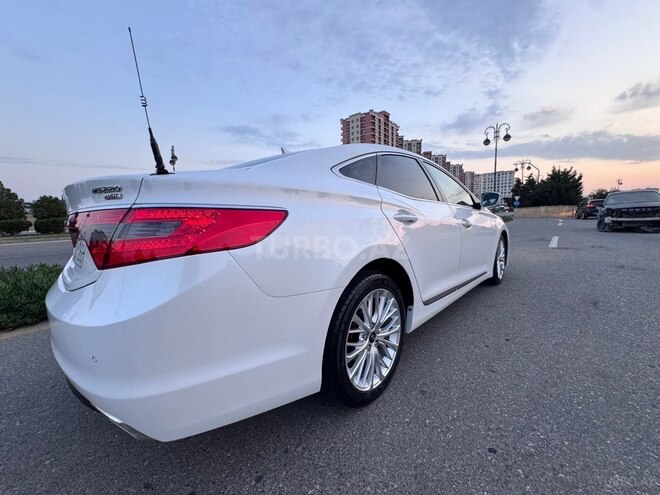 Hyundai Grandeur-10