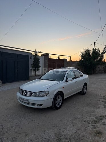 Nissan Sunny-4