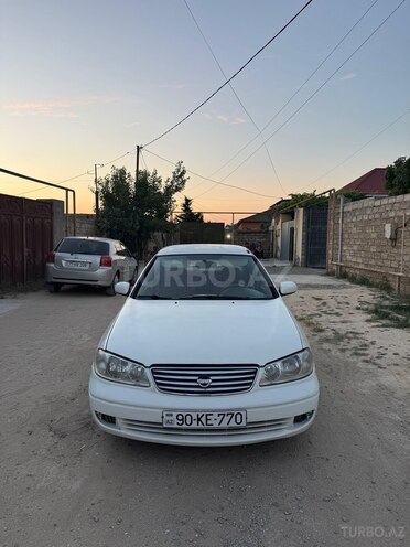 Nissan Sunny-1