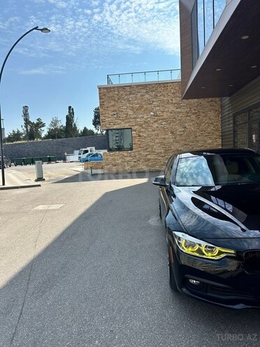 BMW 320-9