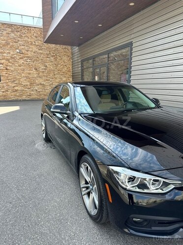 BMW 320-10