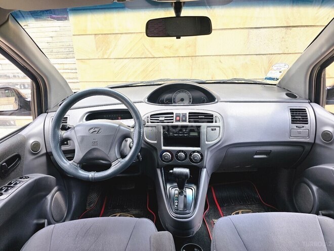 Hyundai Matrix-3