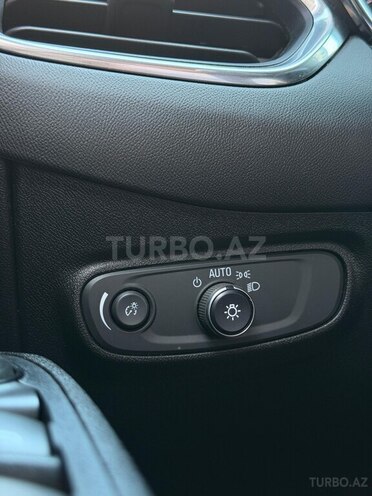 Chevrolet Equinox-11