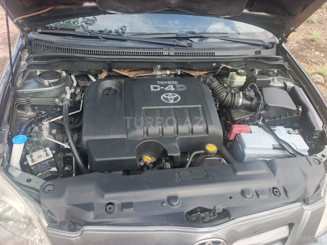 Toyota Corolla-13