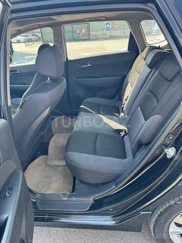 Hyundai i30-4