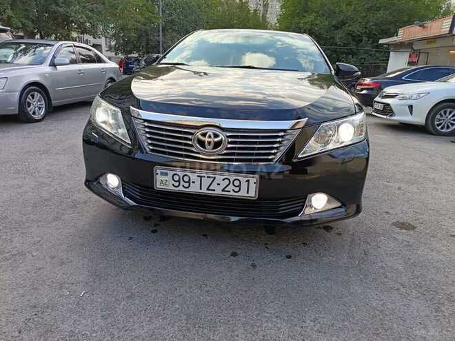 Toyota Camry-1