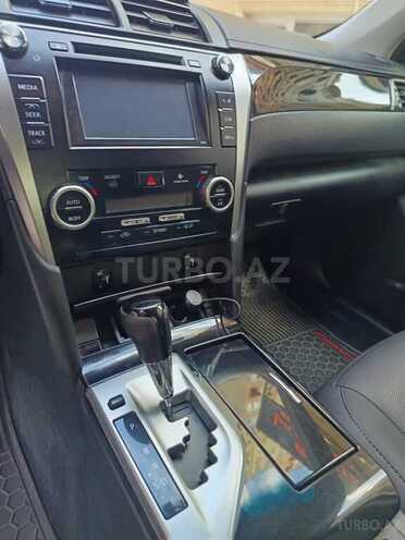 Toyota Camry-20