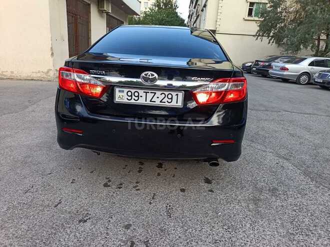 Toyota Camry-2