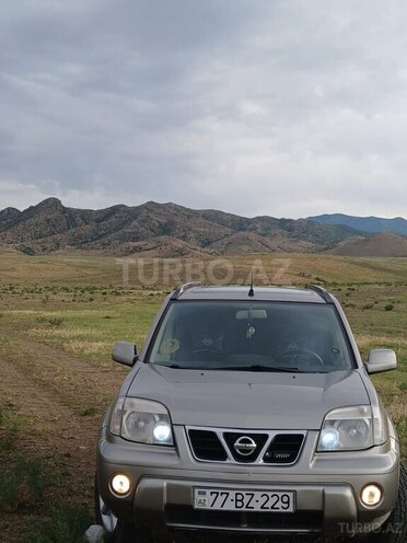 Nissan X-Trail-1